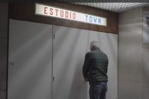 Estúdio Town, a Última Sessão (Documentário)
